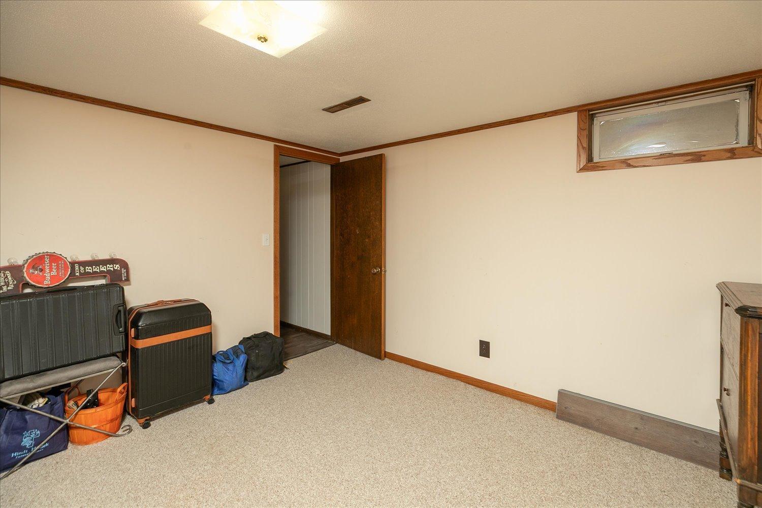 805 Auburn Avenue S Property Photo 33