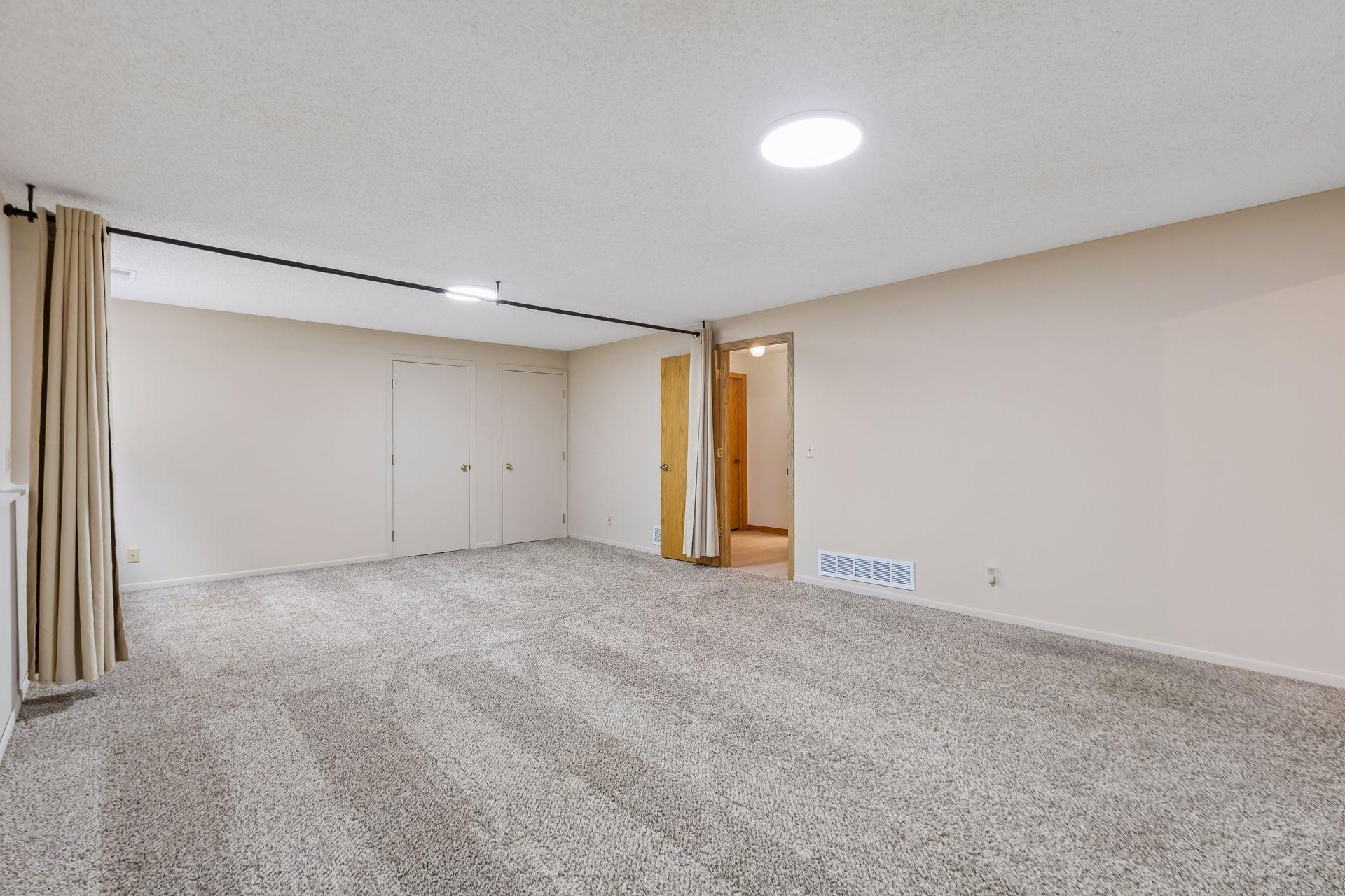 5734 Heather Ridge Drive Property Photo 38