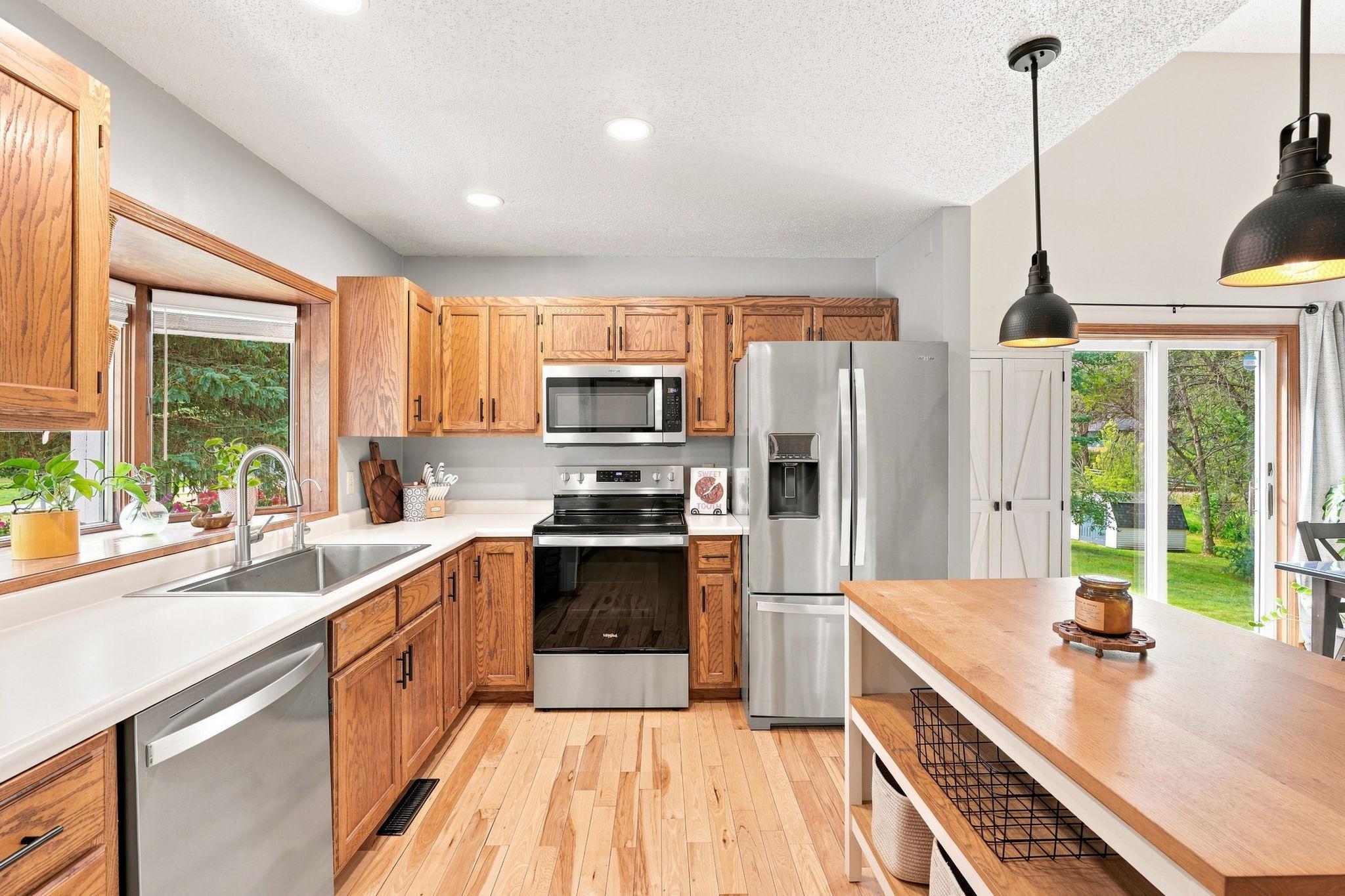 170 Meadow Drive Property Photo 4