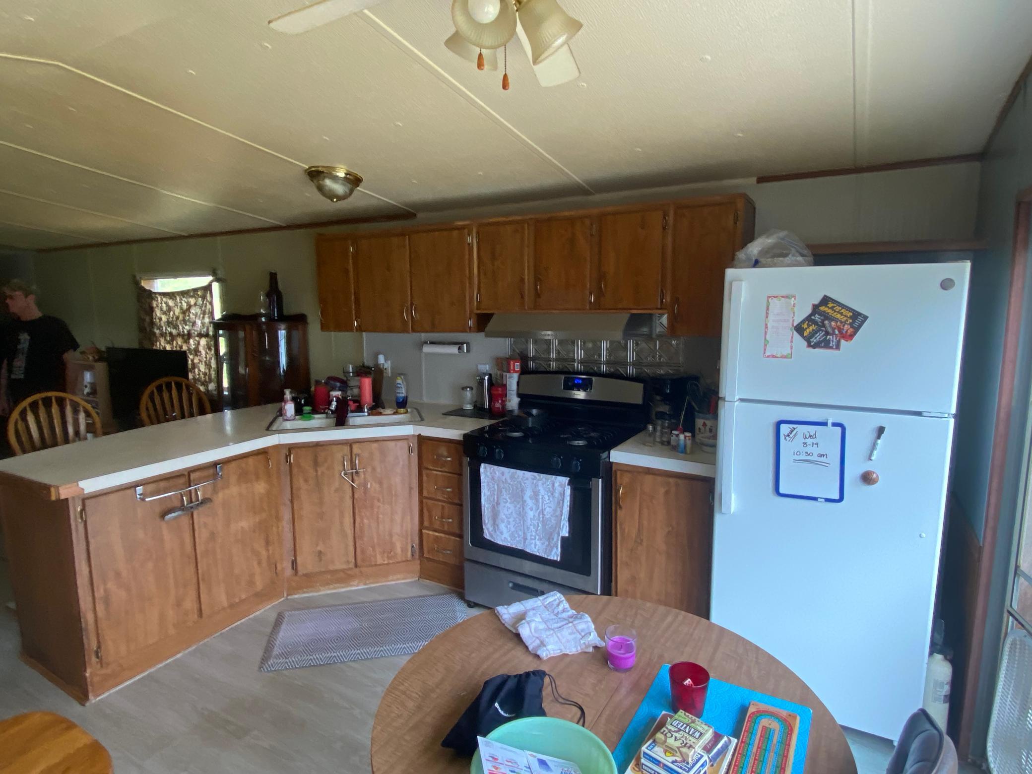 1322 Augusta Drive Ne Property Photo 7