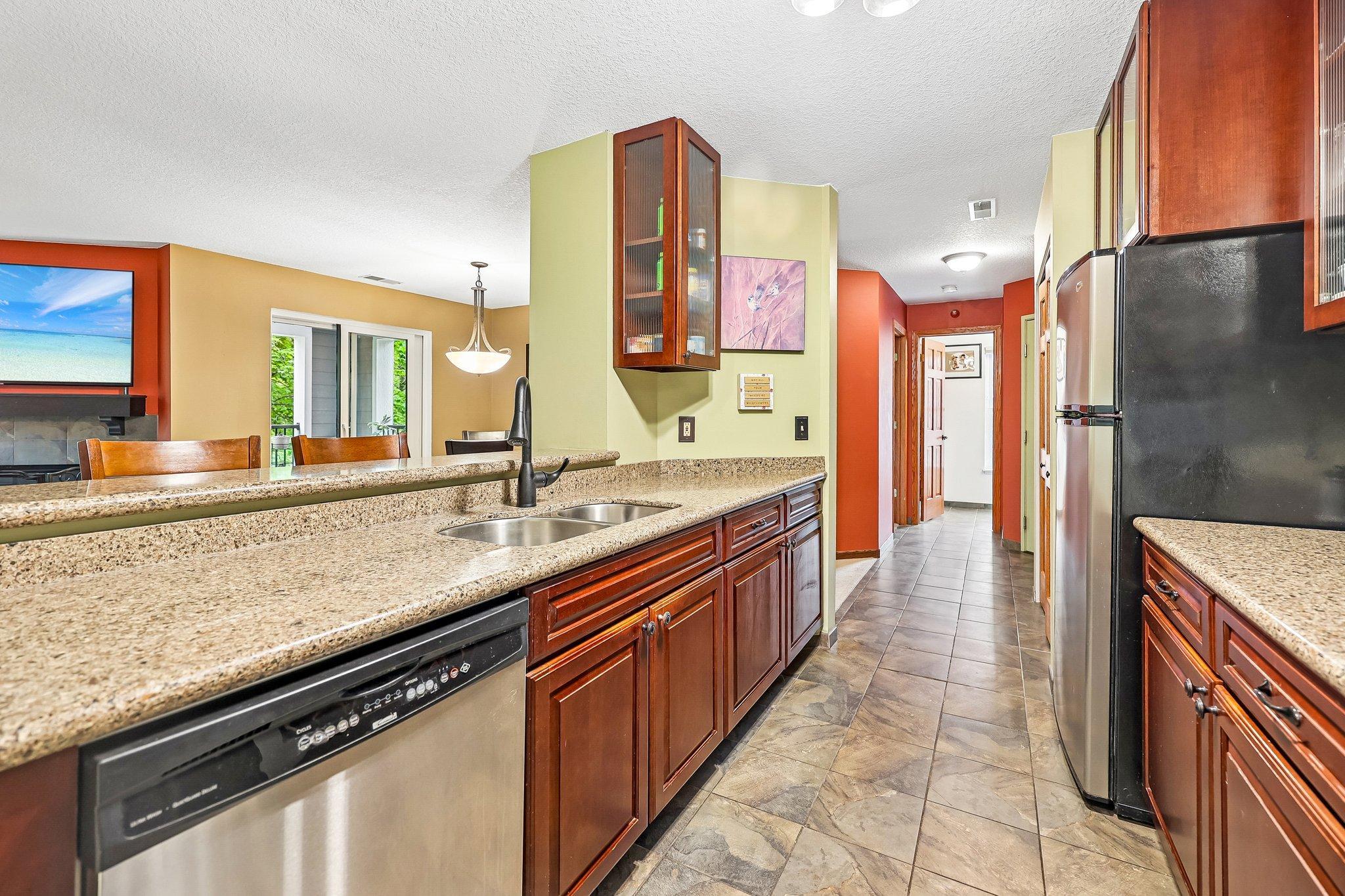 6030 Chasewood Parkway 201 Property Photo 6