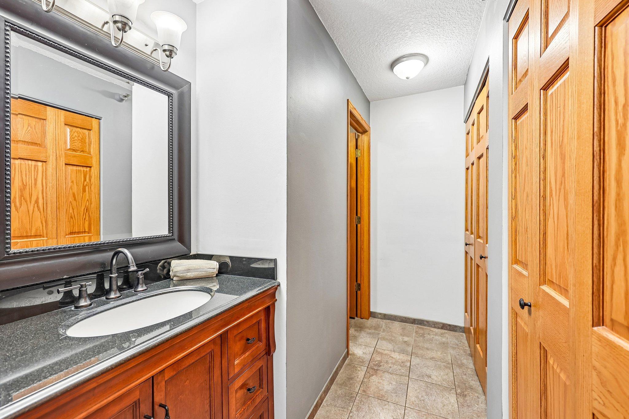 6030 Chasewood Parkway 201 Property Photo 22