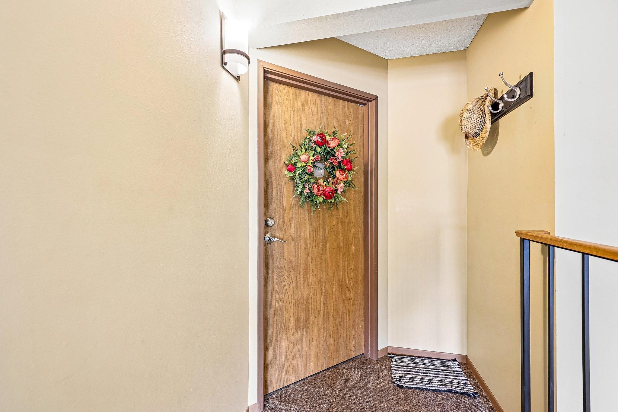 6030 Chasewood Parkway 201 Property Photo 28
