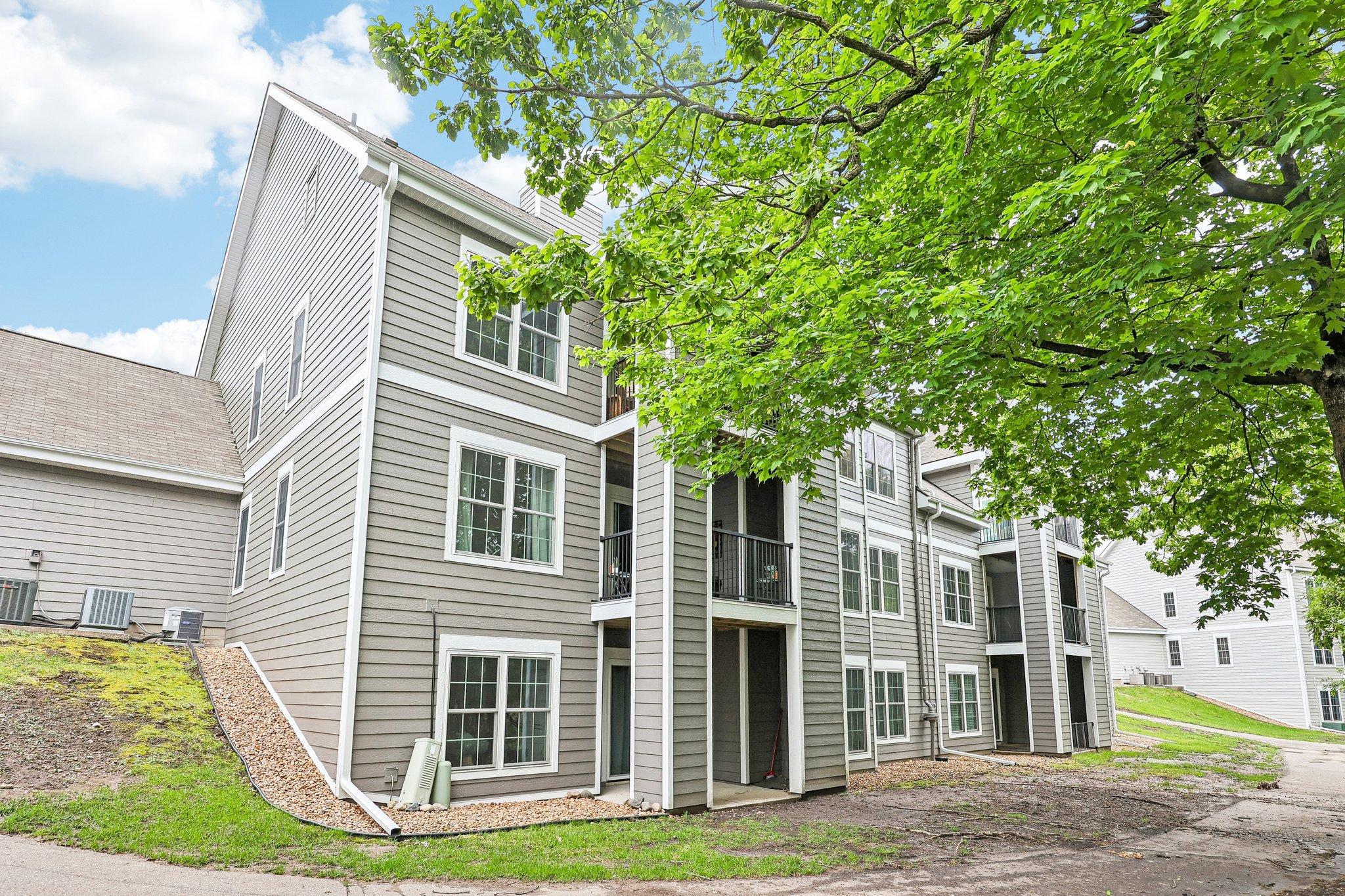 6030 Chasewood Parkway 201 Property Photo 29