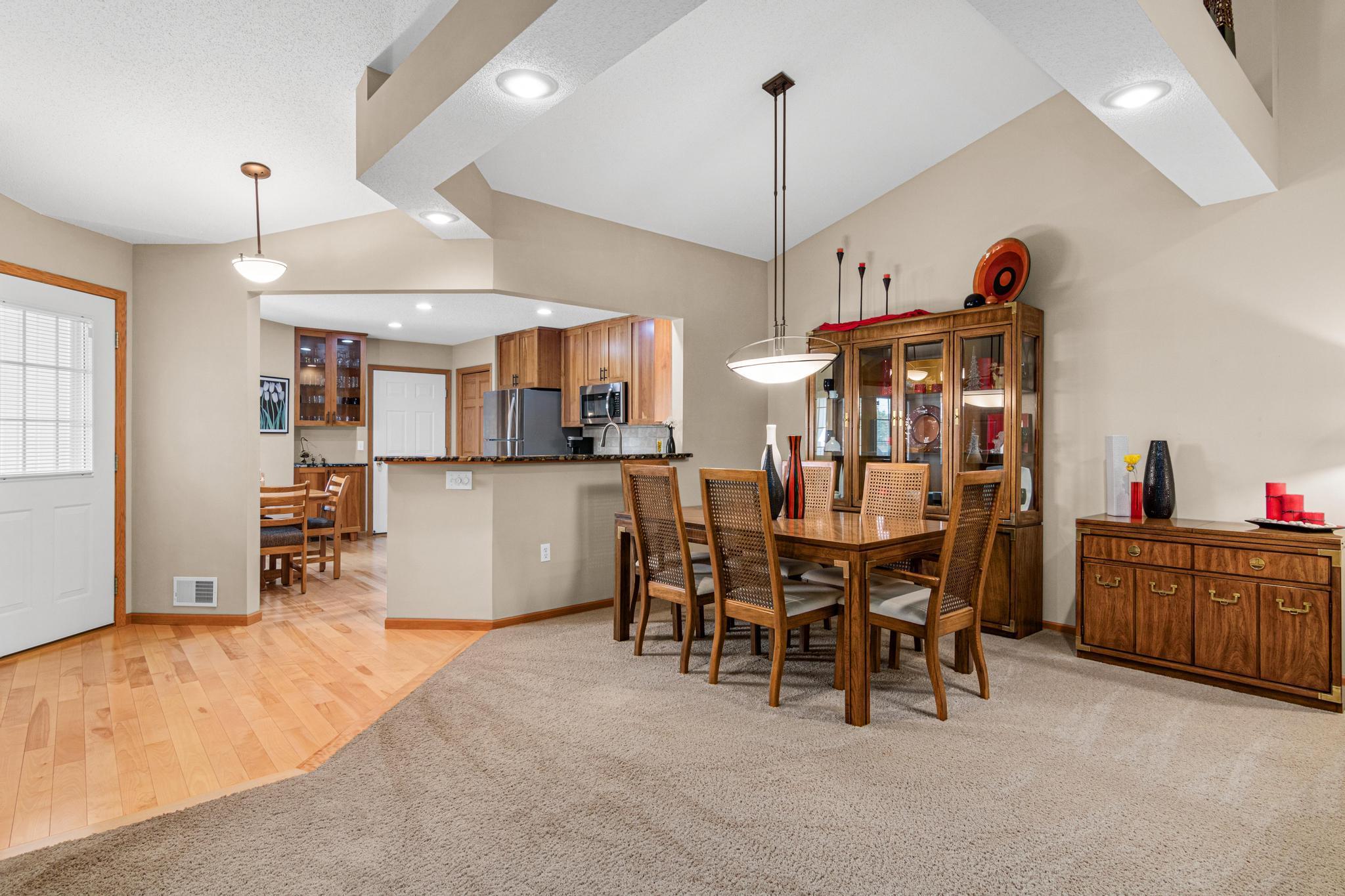9316 Kimberly Lane N Property Photo 6