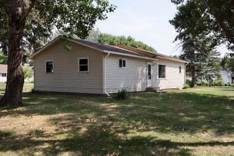 205 9th Avenue E Property Photo 1