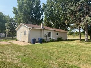 205 9th Avenue E Property Photo 9