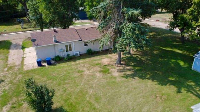 205 9th Avenue E Property Photo 11