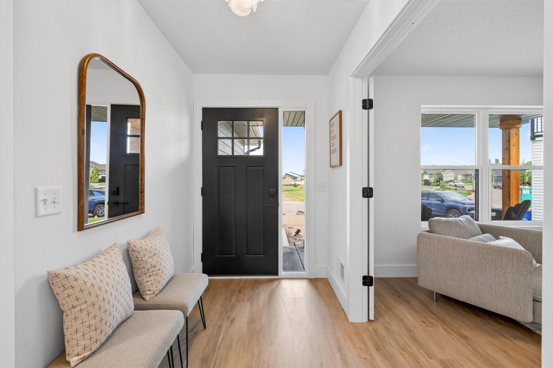 9966 14th Circle Ne Property Photo 4