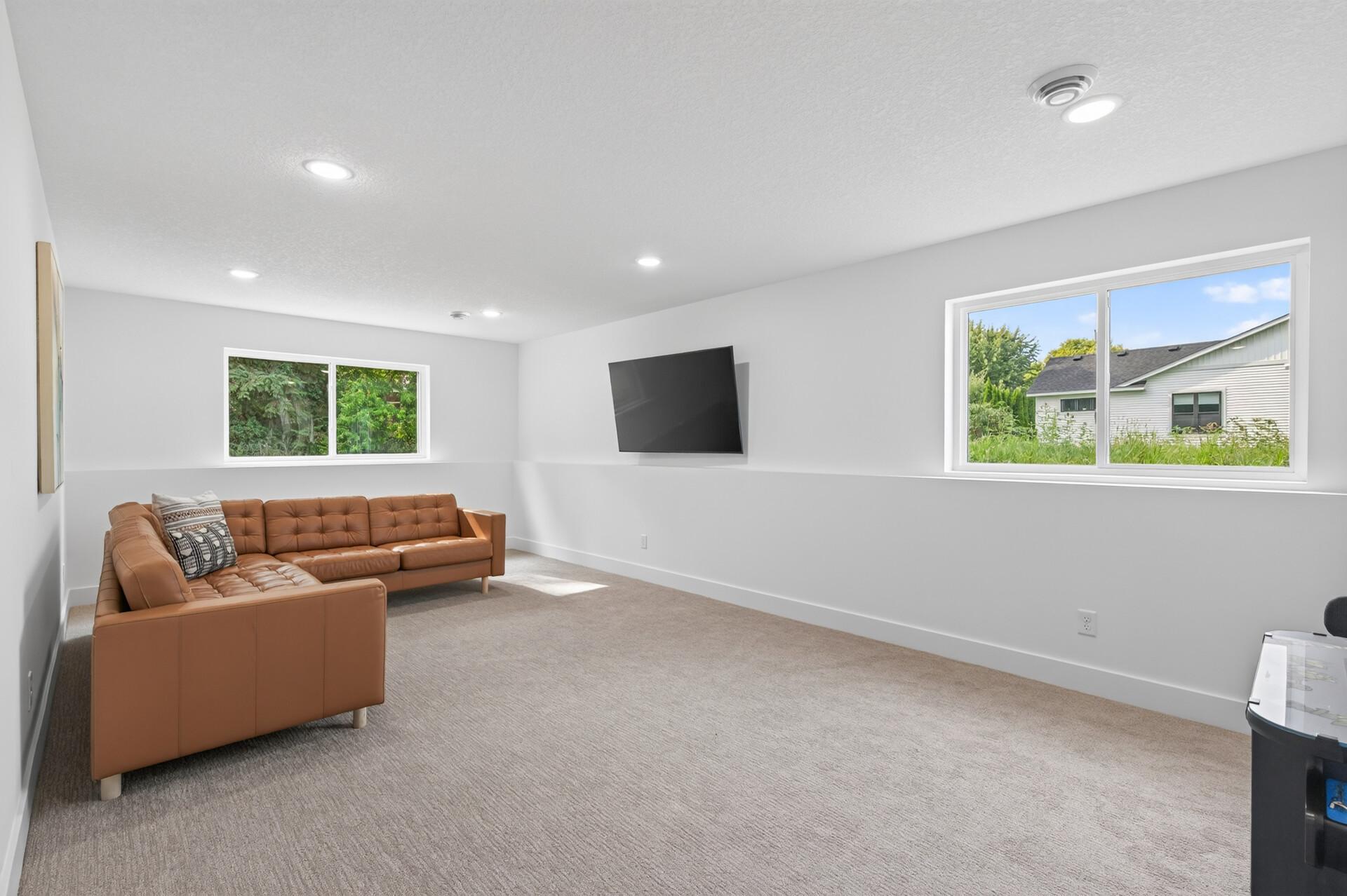 9966 14th Circle Ne Property Photo 37