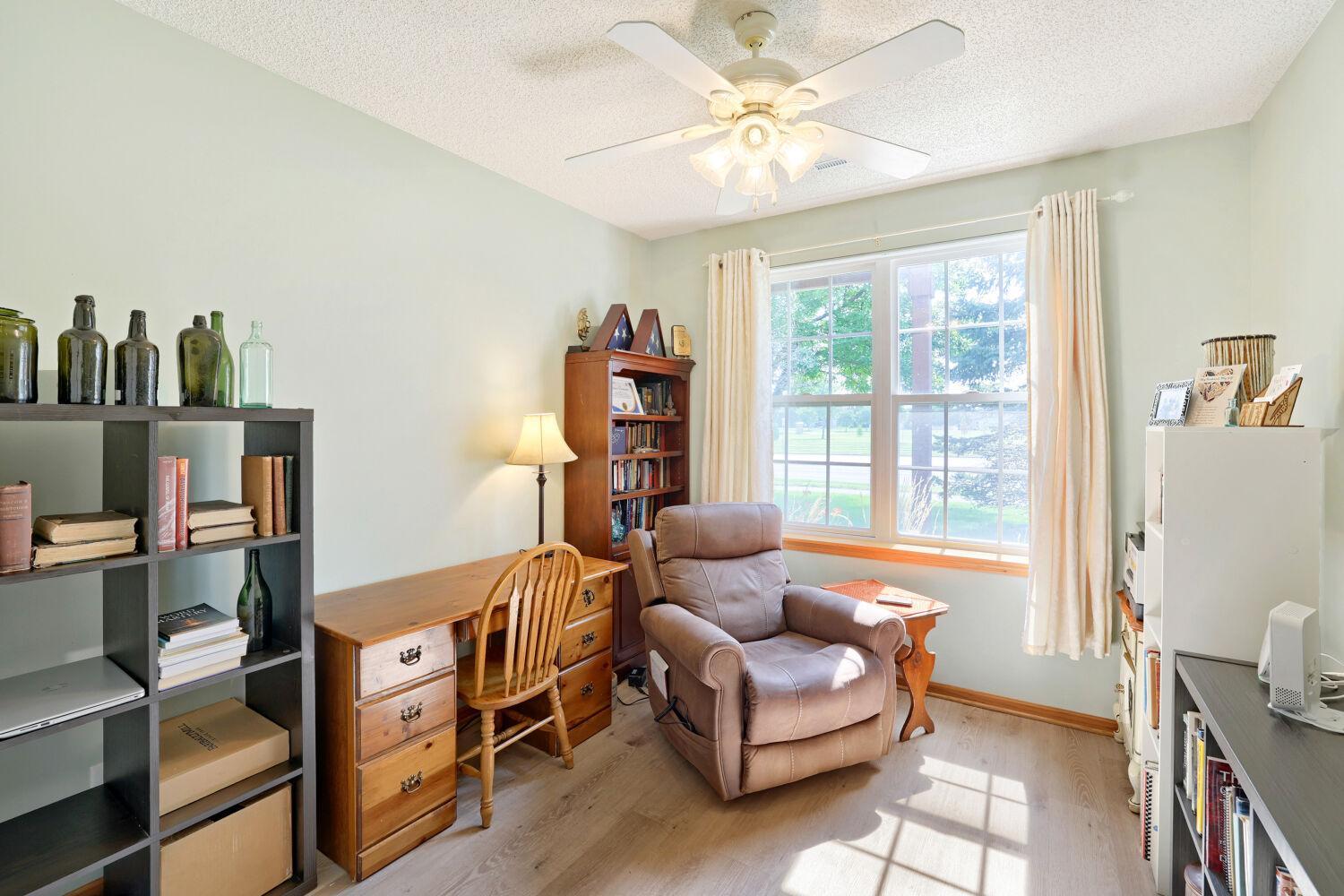 688 Cobblestone Way Property Photo 18