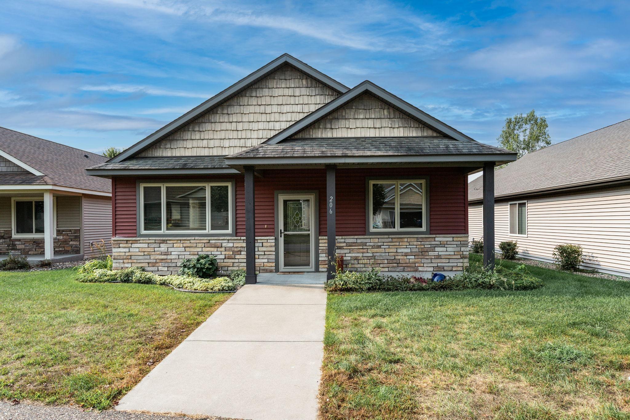 206 W Cemetery Road