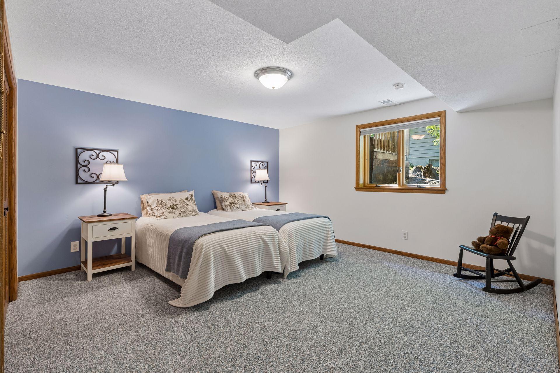 17380 Hampton Court Property Photo 18