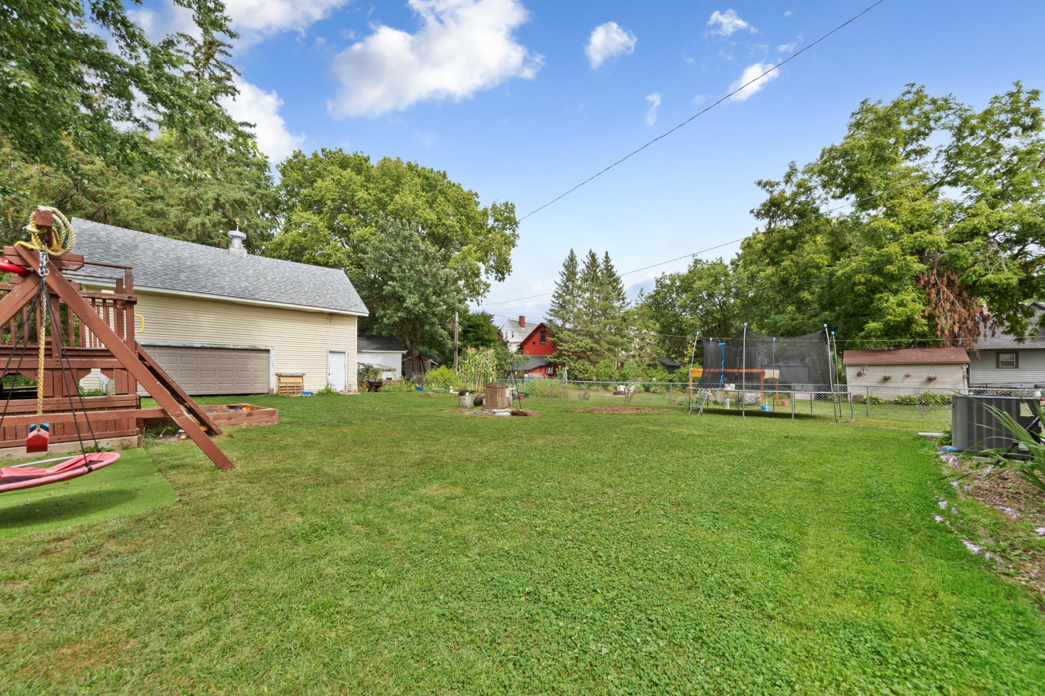 422 1st Street Nw Property Photo 6