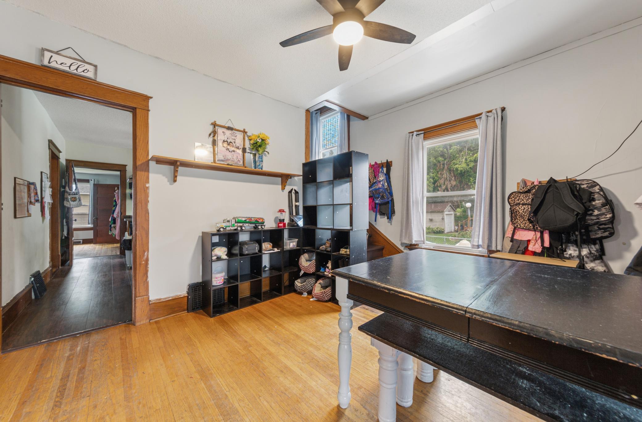 422 1st Street Nw Property Photo 9