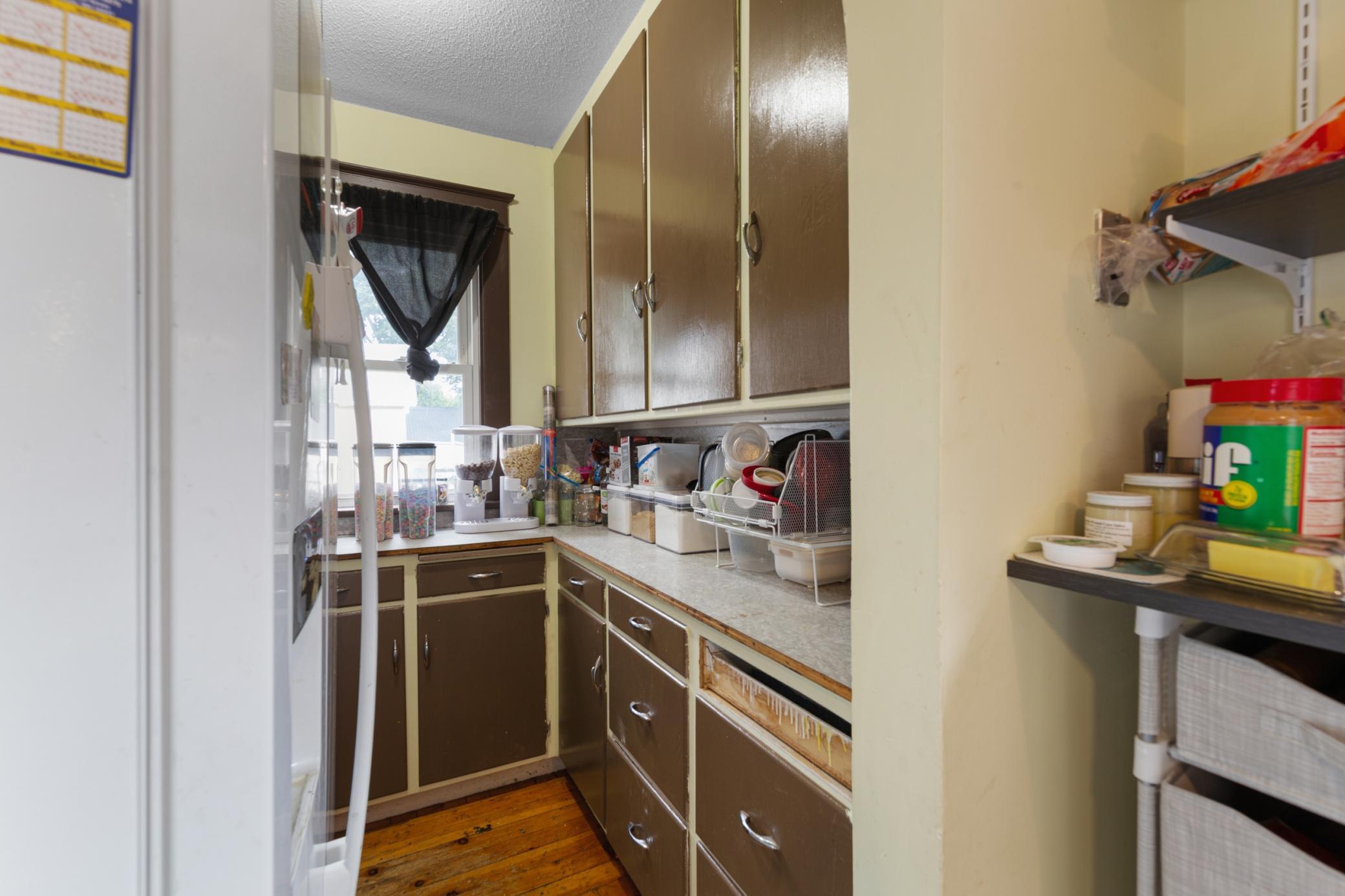 422 1st Street Nw Property Photo 12