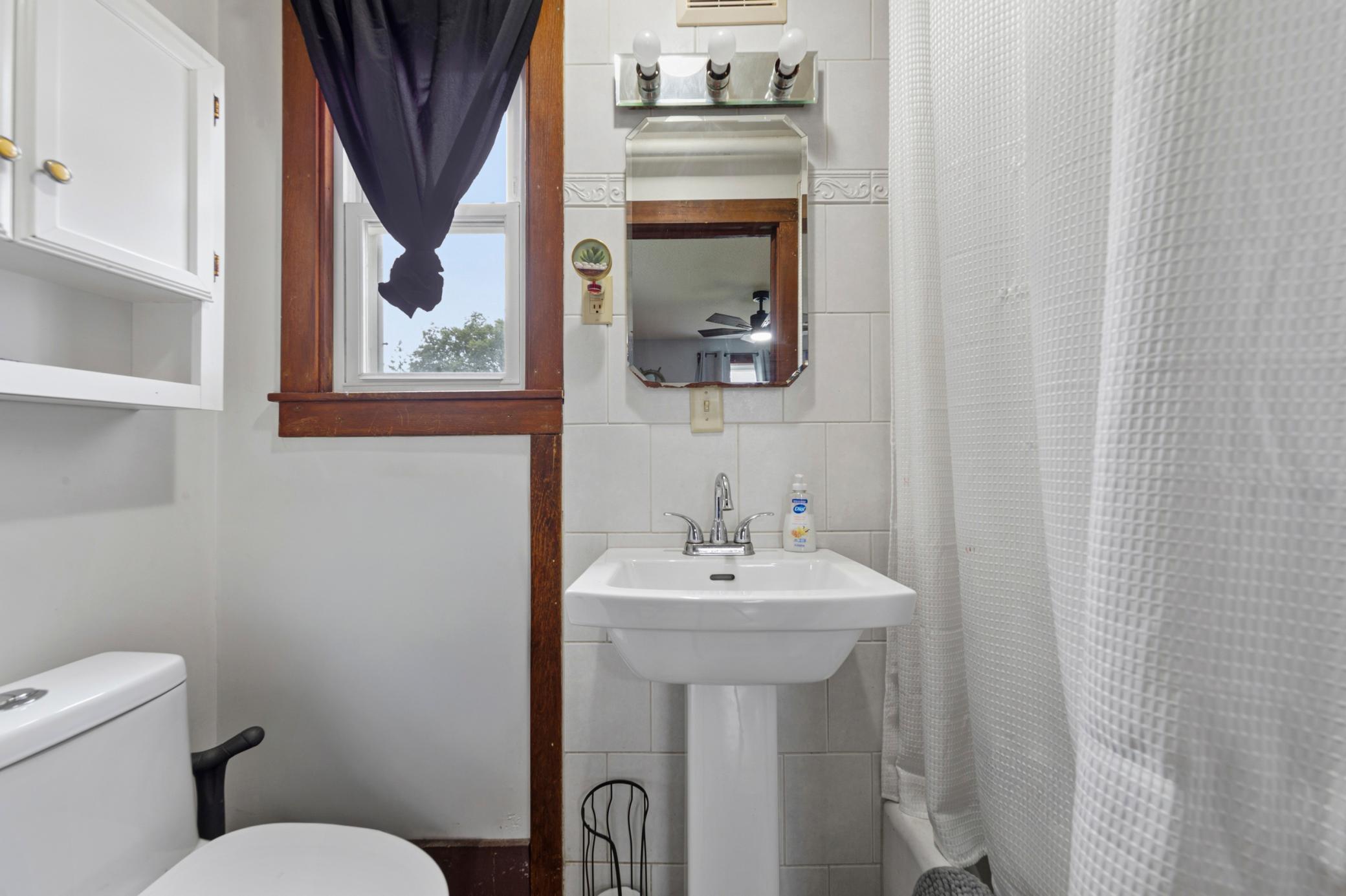422 1st Street Nw Property Photo 17