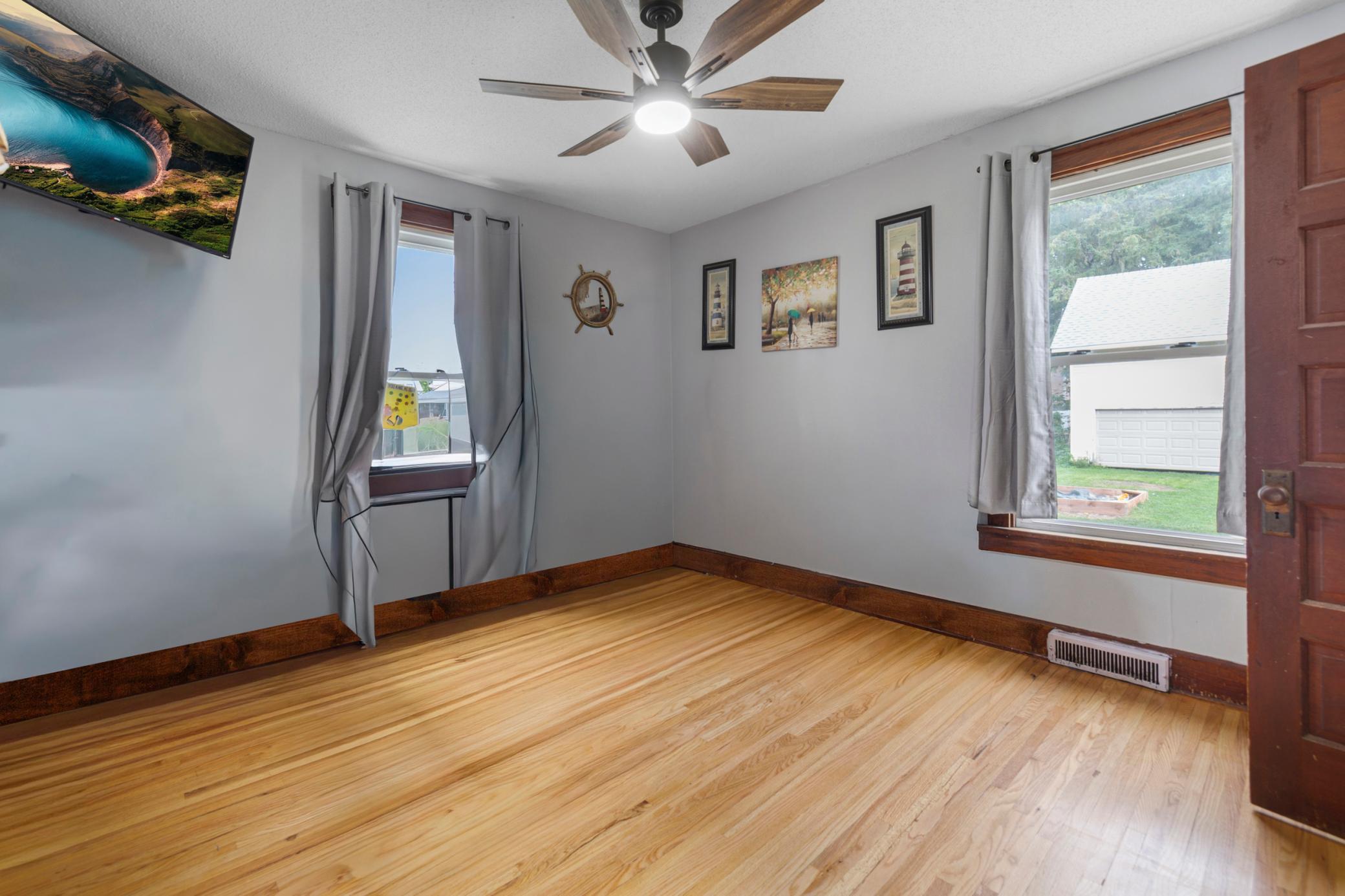 422 1st Street Nw Property Photo 19
