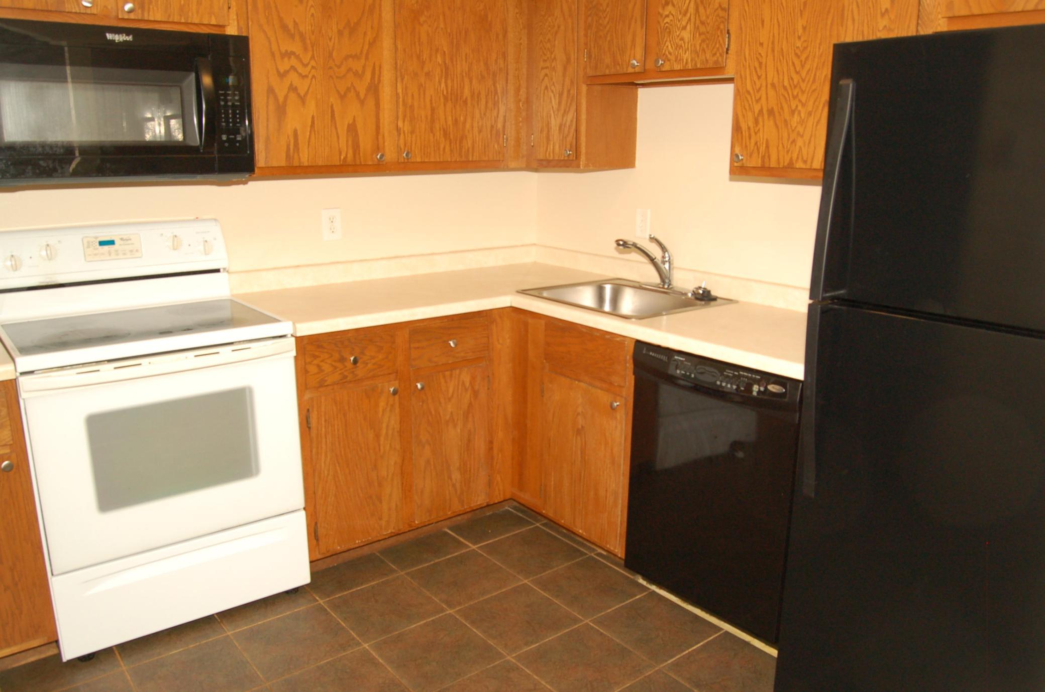 1887 Silver Bell Road 318 Property Photo 6