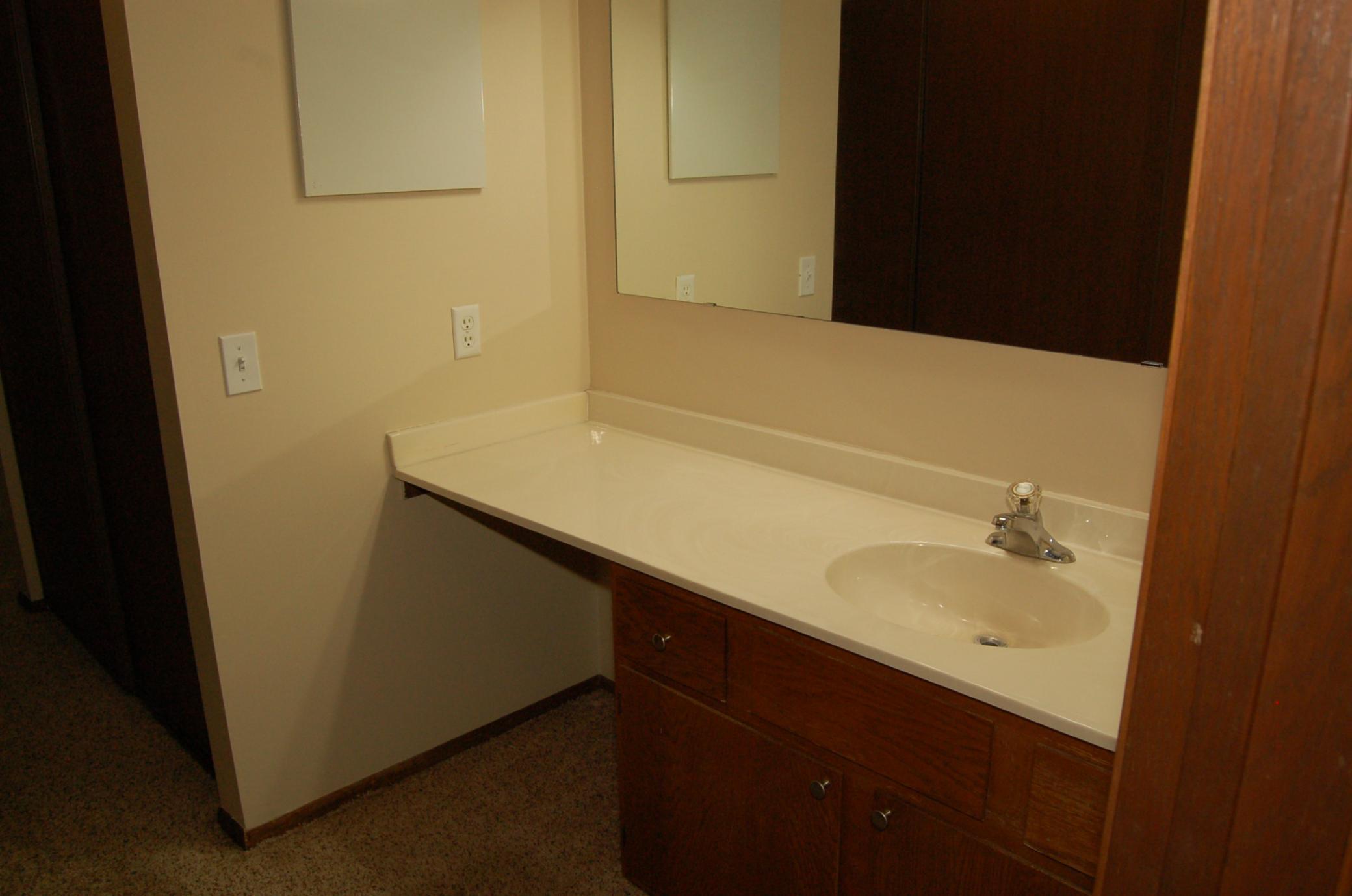 1887 Silver Bell Road 318 Property Photo 14