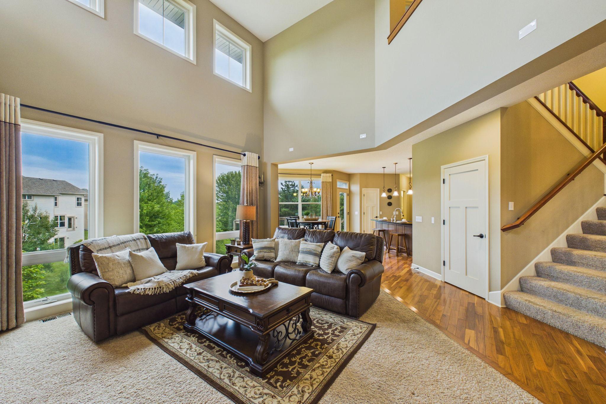 6276 Peony Lane N Property Photo 5