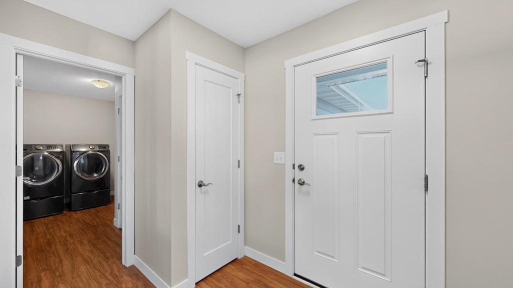 500 6th Court Se Property Photo 4