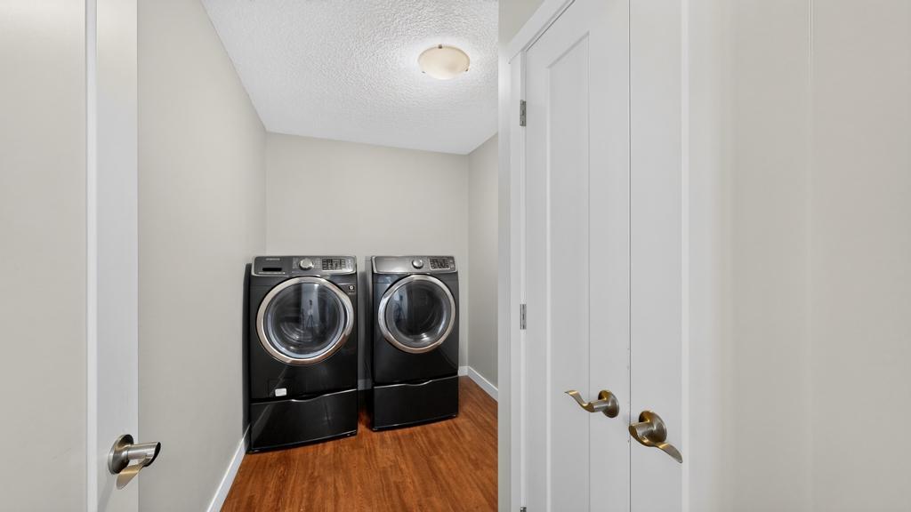 500 6th Court Se Property Photo 6