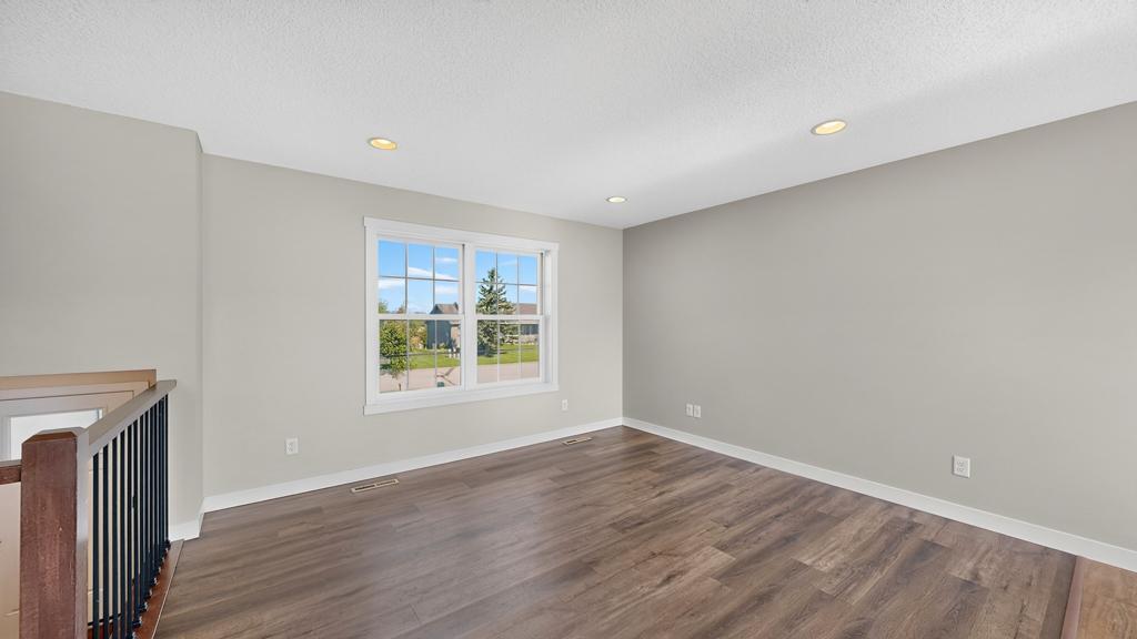 500 6th Court Se Property Photo 11