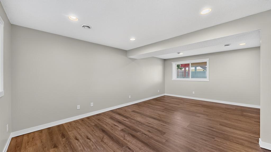 500 6th Court Se Property Photo 23
