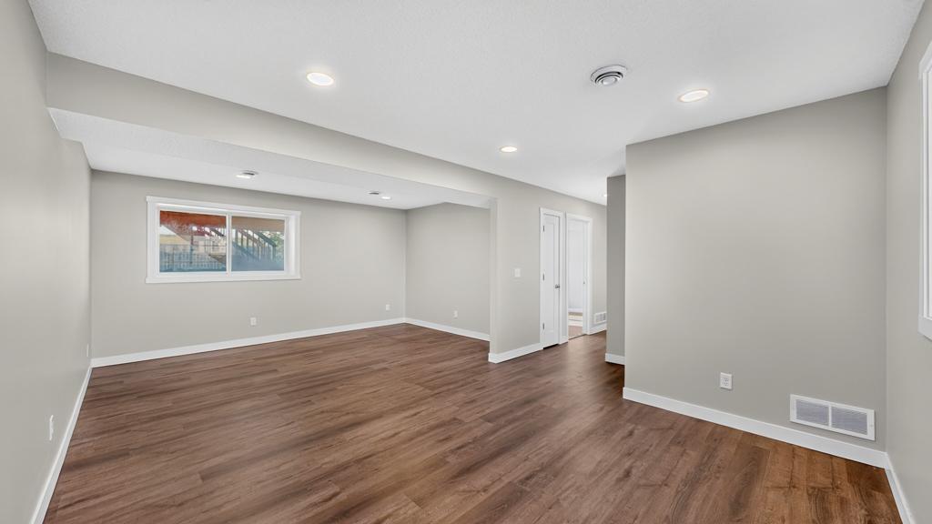 500 6th Court Se Property Photo 24