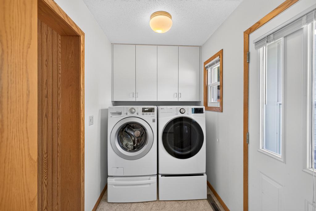 900 19th Avenue Ne Property Photo 31