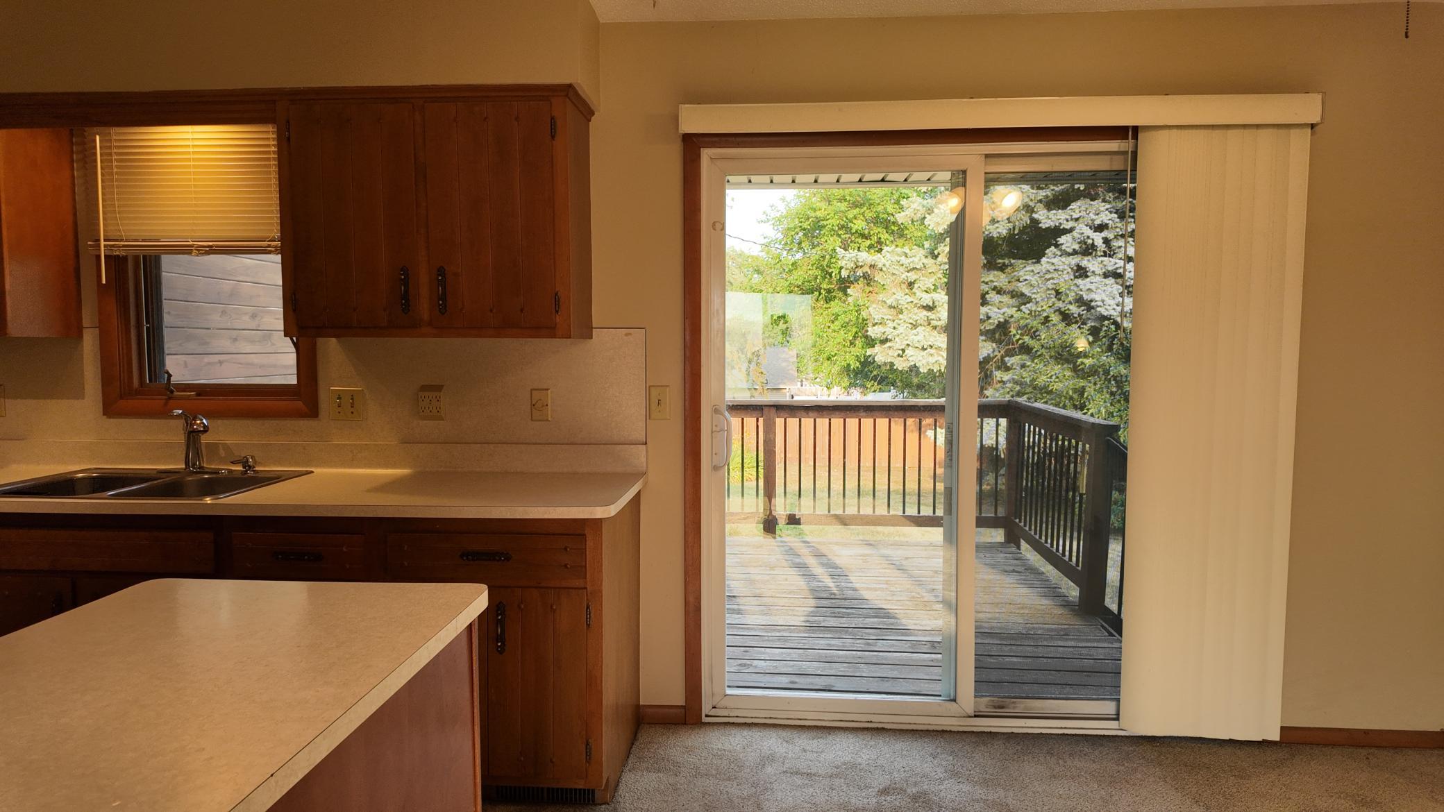 8833 Queen Avenue S Property Photo 14