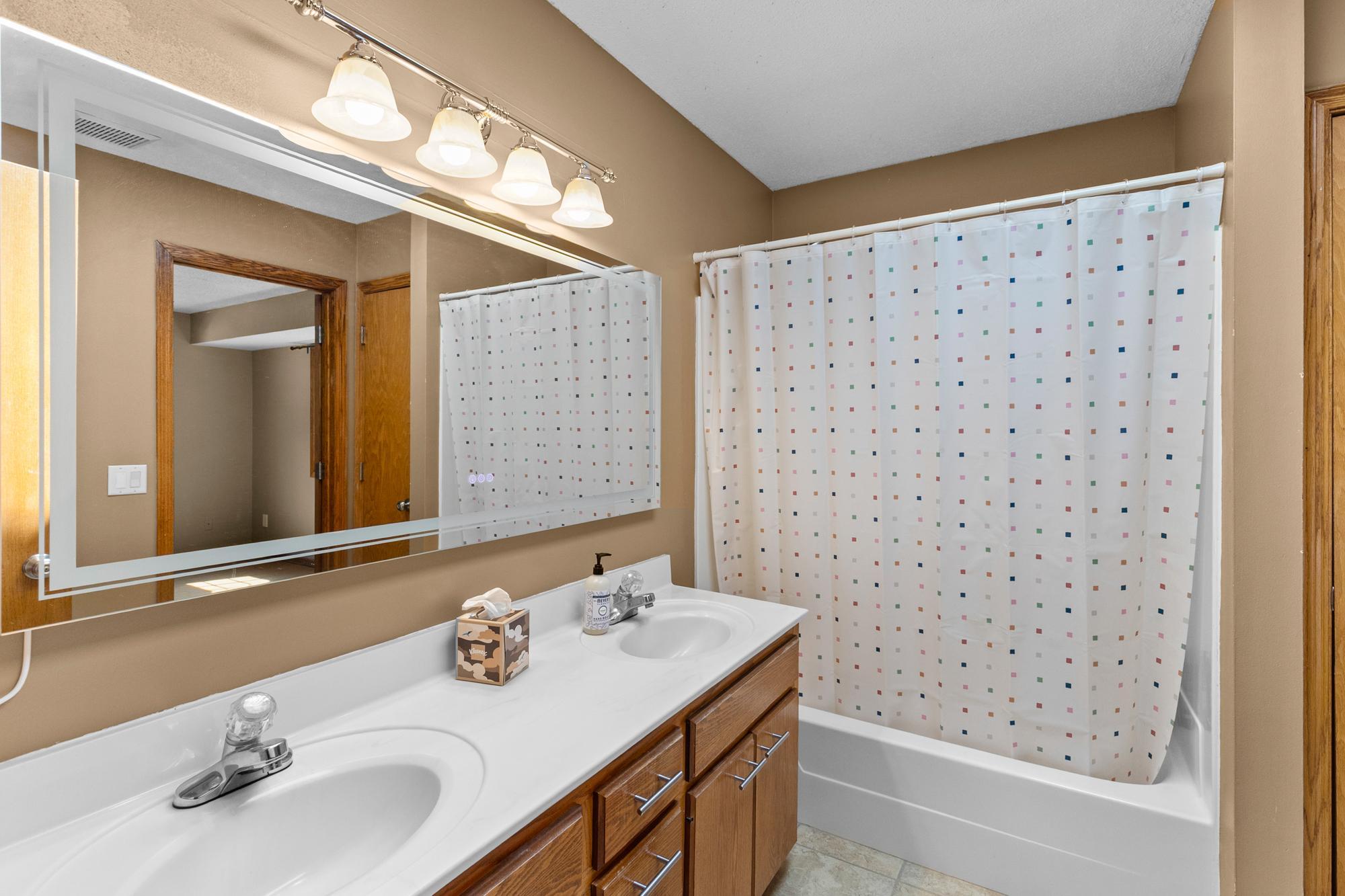 3111 Joyce Court Property Photo 11