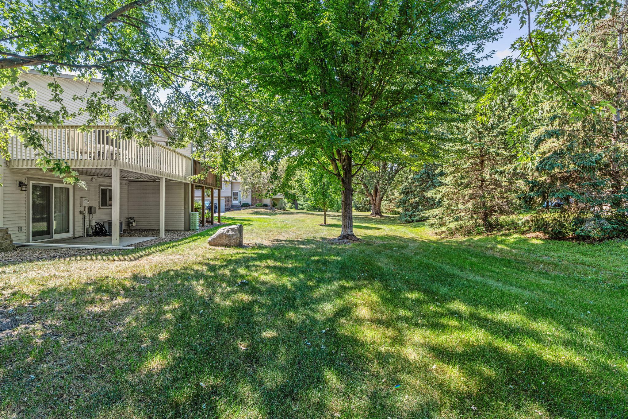 9952 107th Avenue N Property Photo 19
