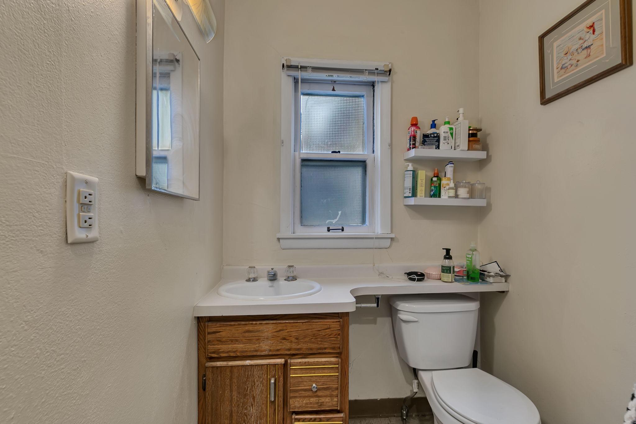 1210 6th Avenue S Property Photo 17