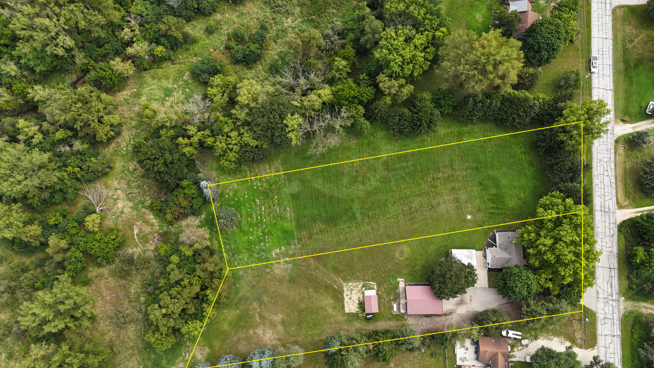 3225 Pinewood Road Se Property Photo 3