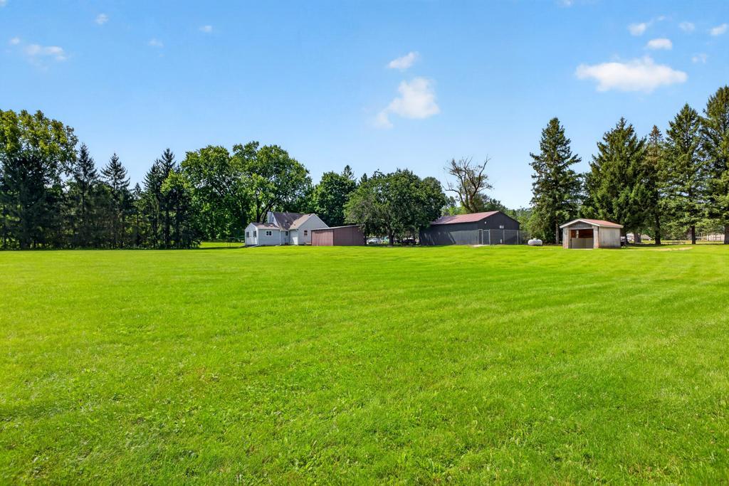 3225 Pinewood Road Se Property Photo 5