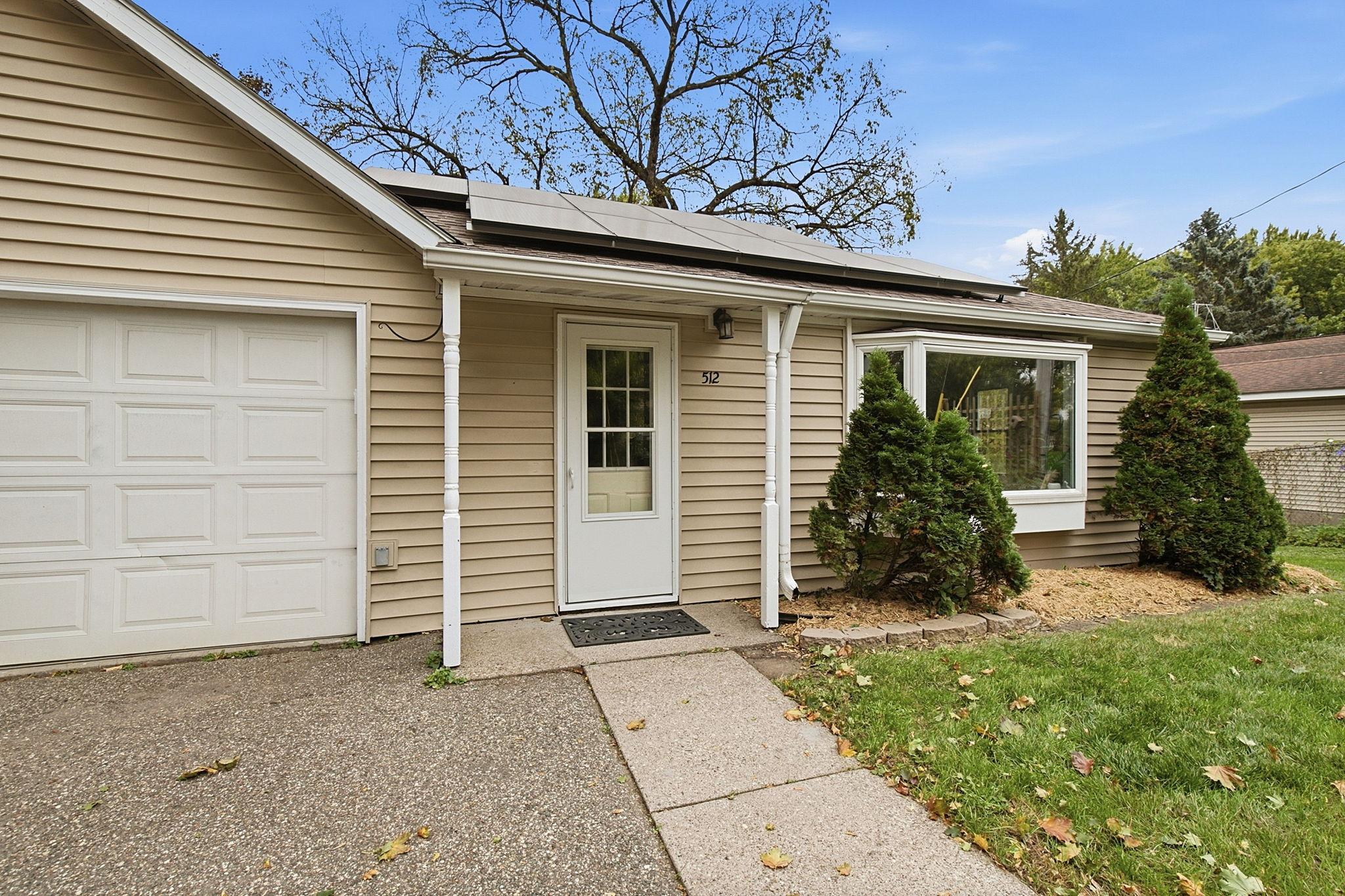 512 Hastings Avenue Property Photo 1