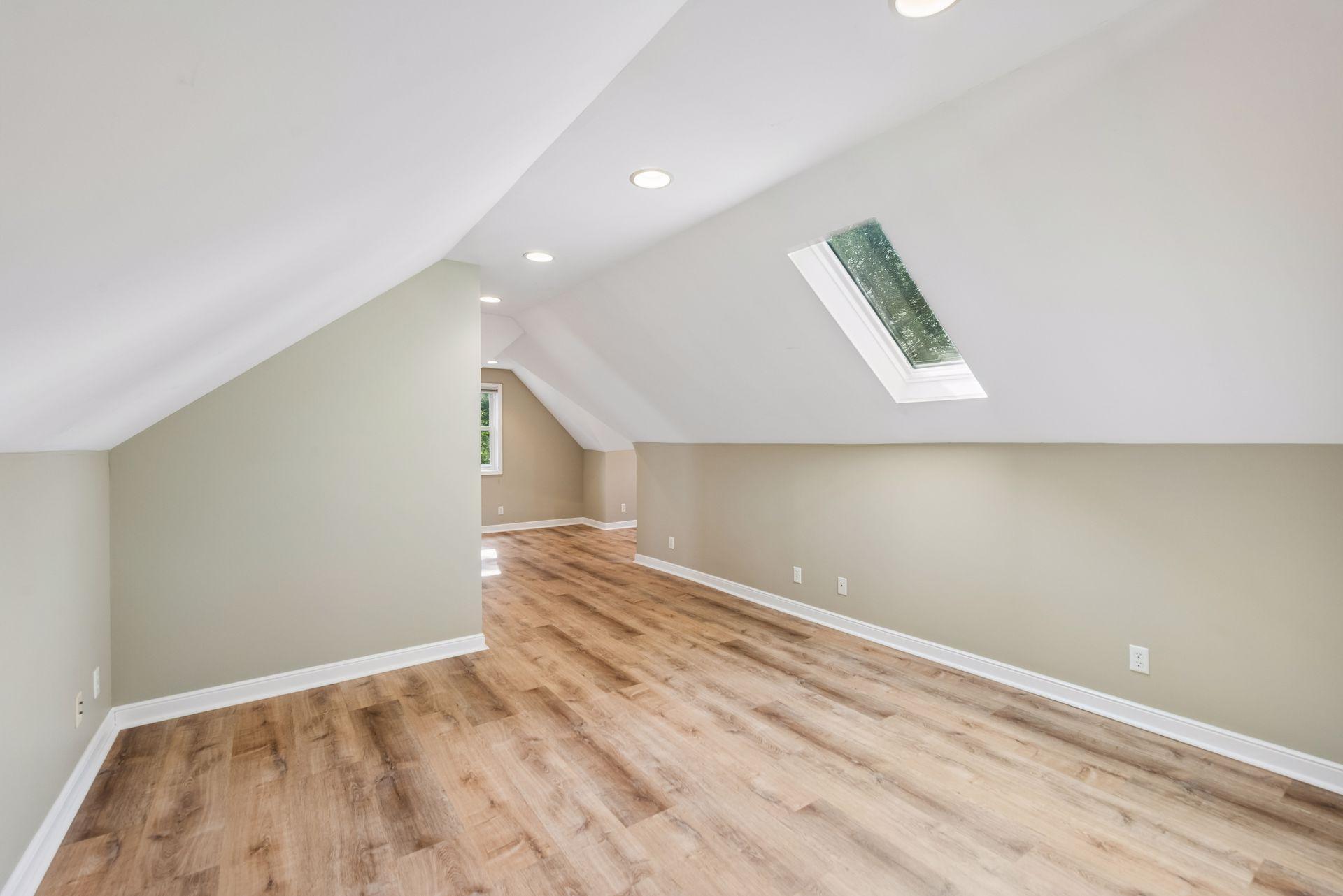 5316 Elliot Avenue Property Photo 35