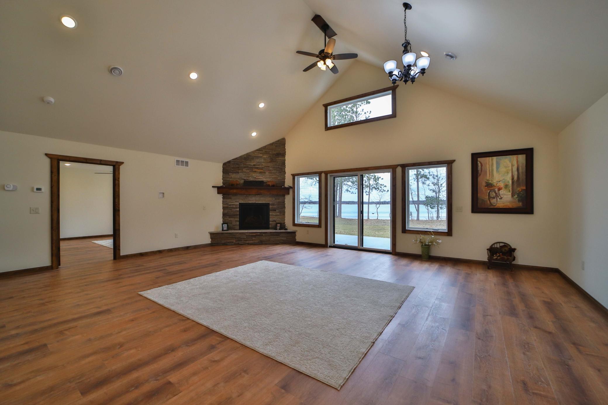 13728 Memorywood Drive Property Photo 10