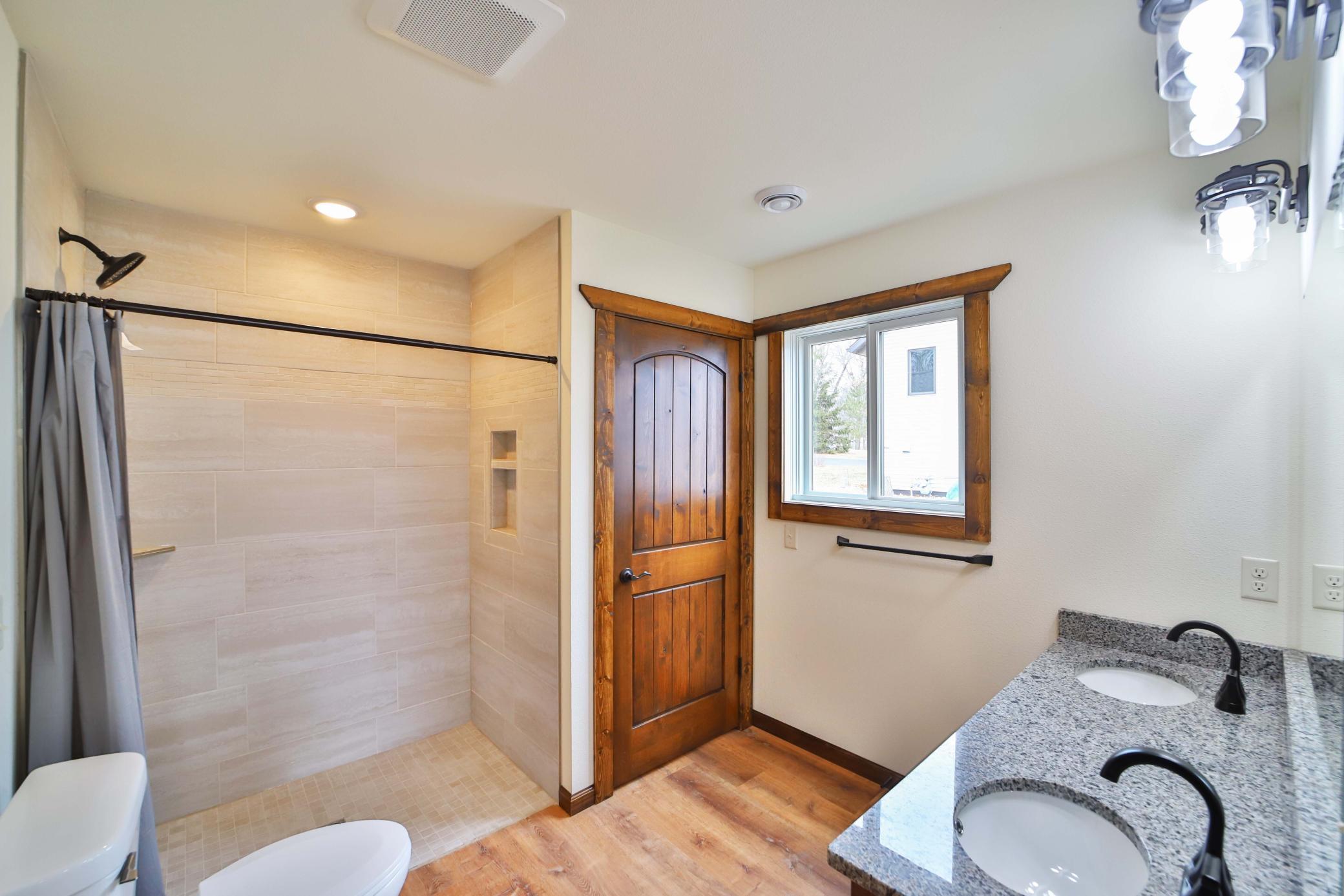 13728 Memorywood Drive Property Photo 16