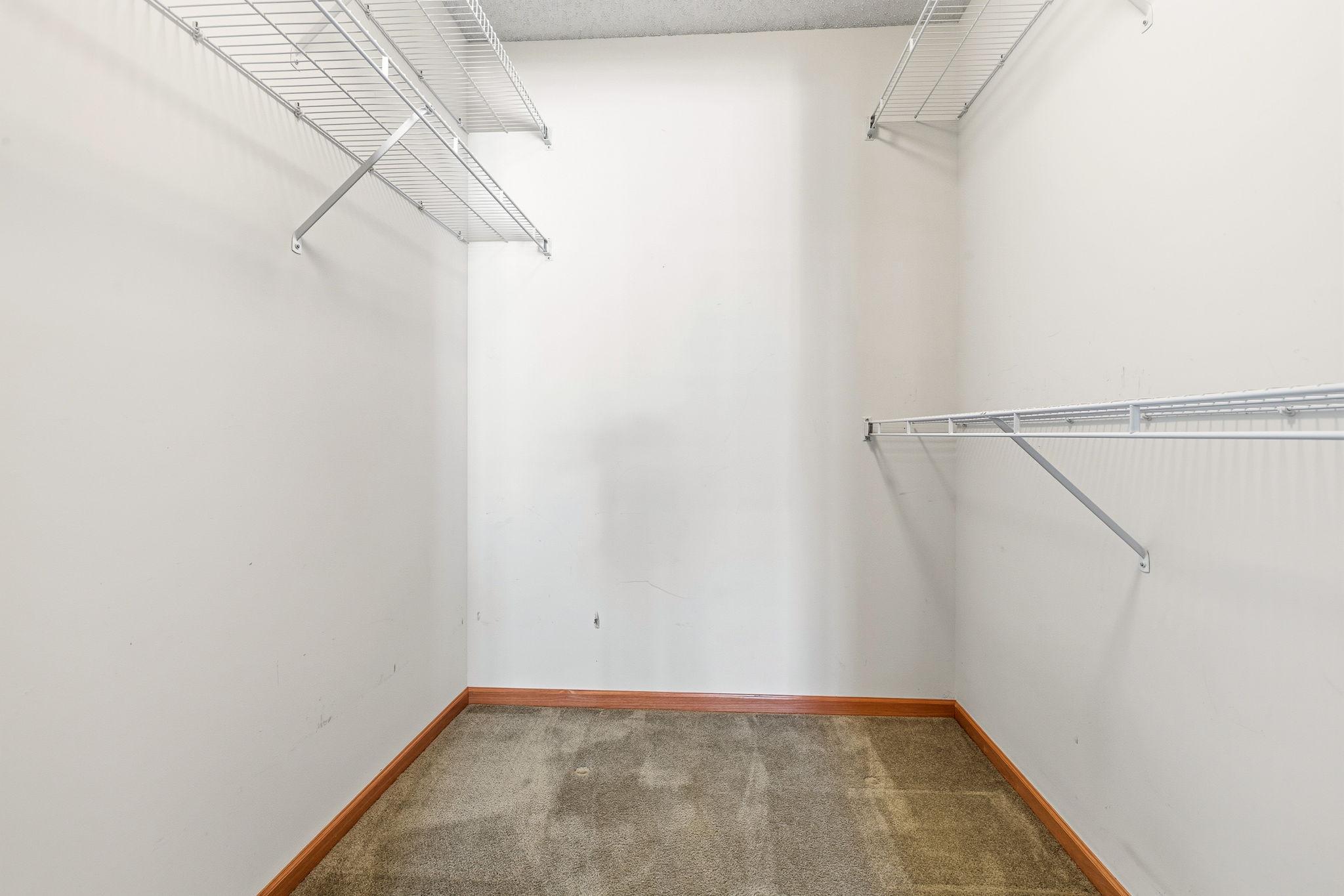 105 Bridgewater Trail Property Photo 19