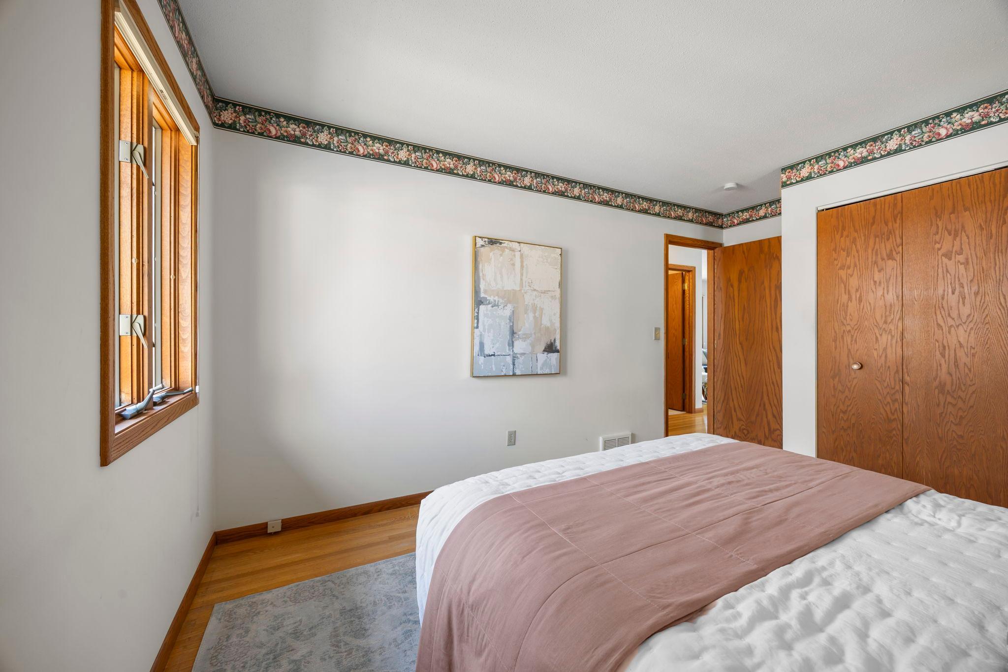 10006 Chicago Avenue S Property Photo 13