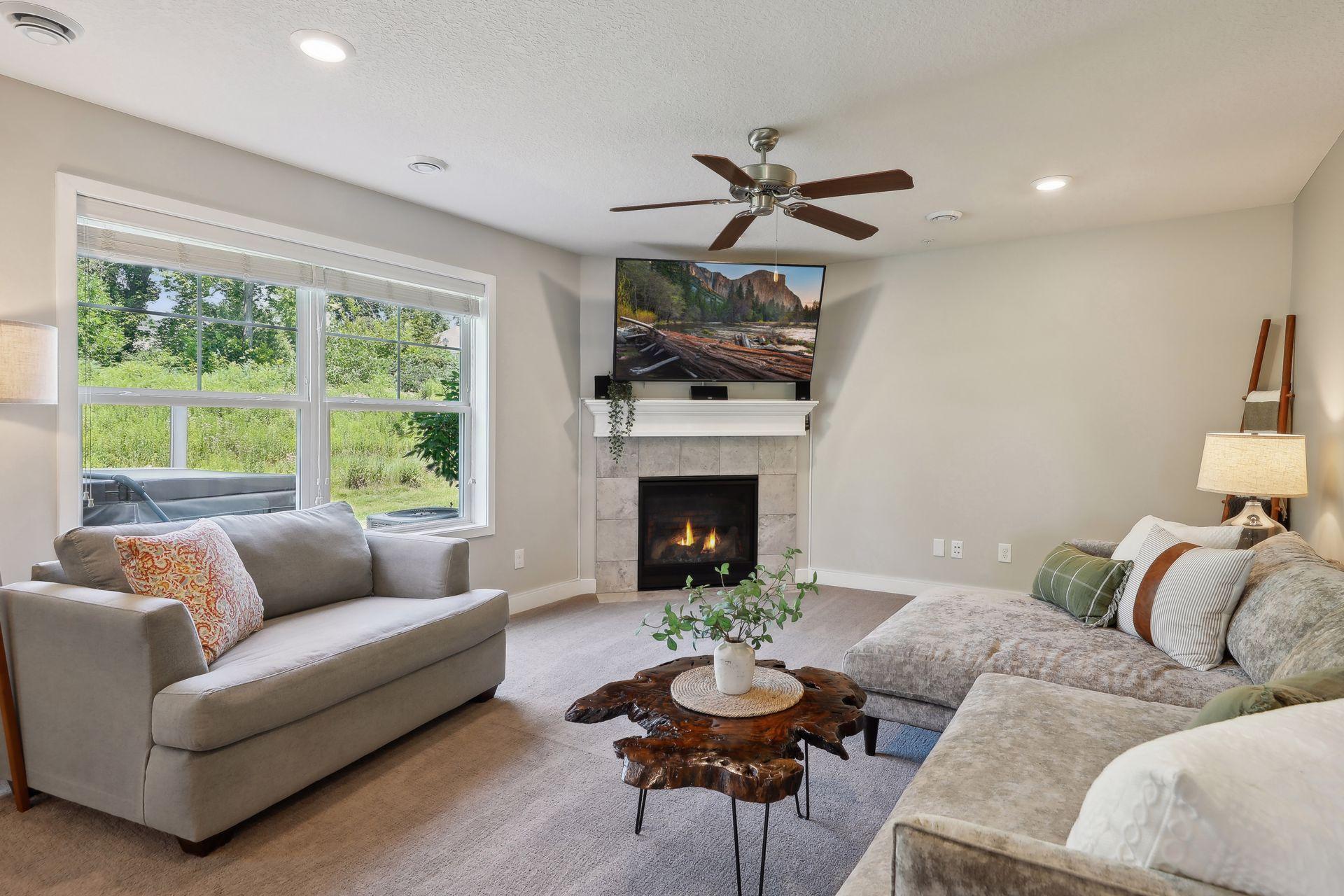 5840 Moonlight Way Ne Property Photo 16
