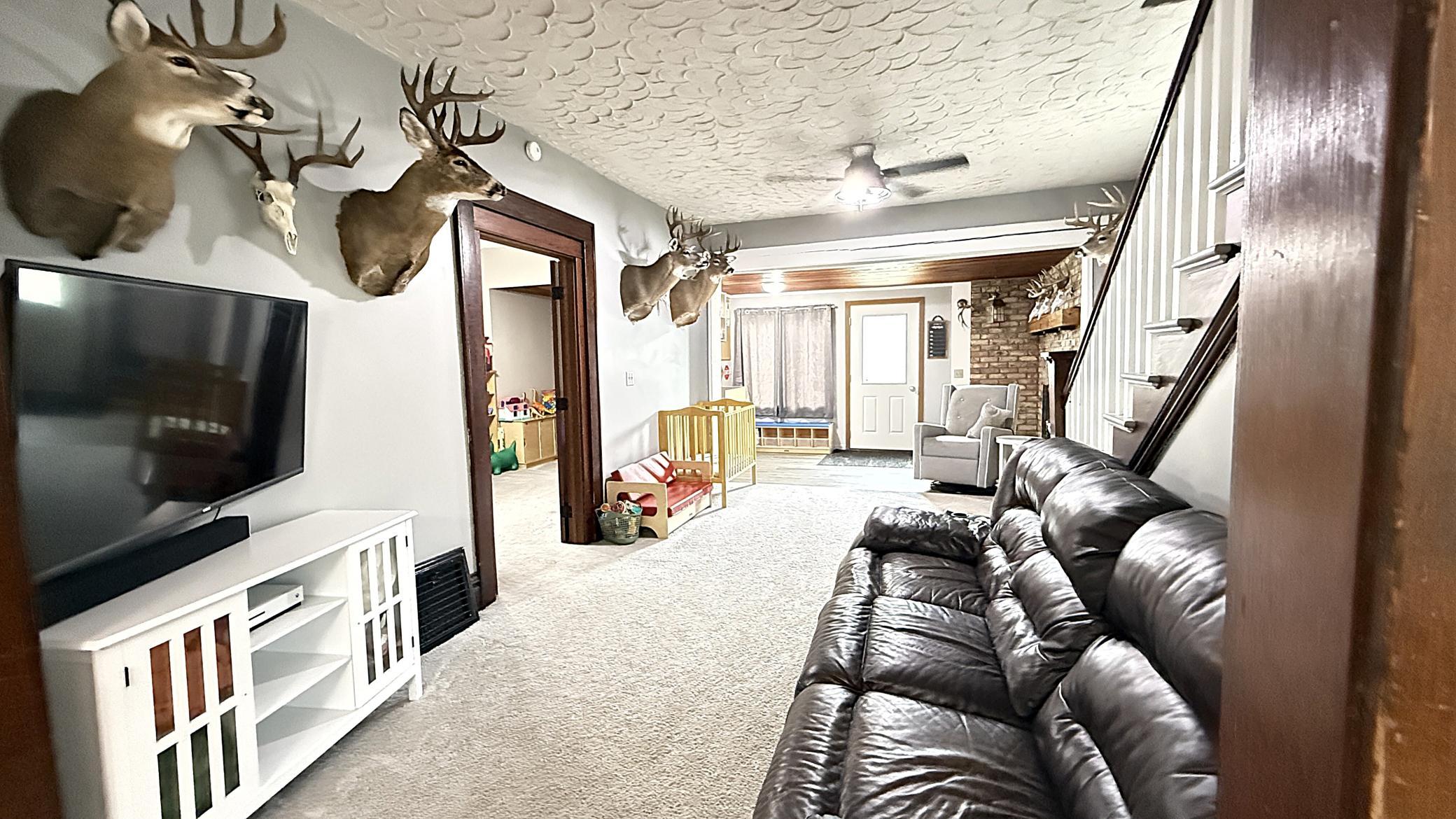 135 5th Avenue Property Photo 6