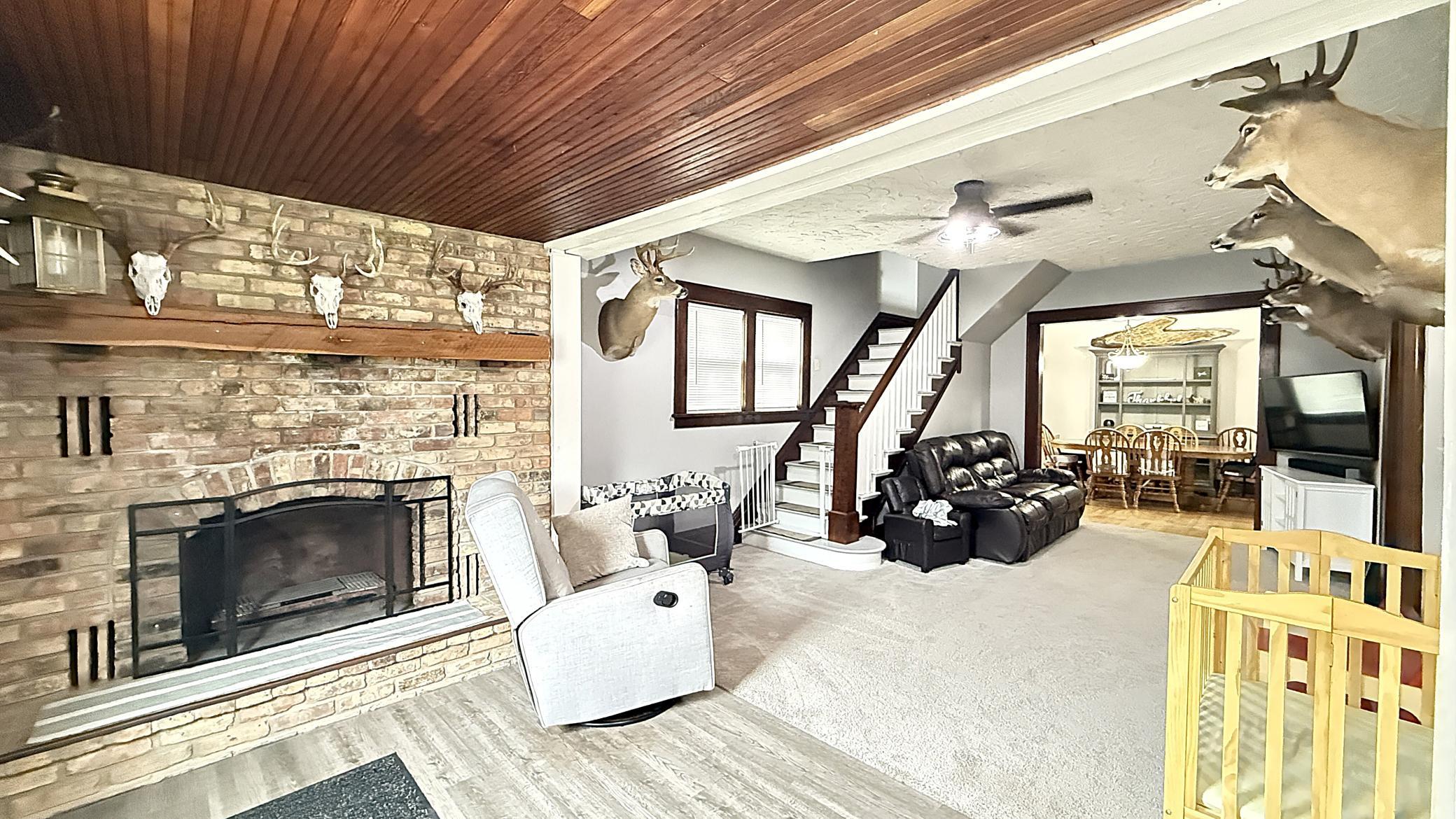 135 5th Avenue Property Photo 8