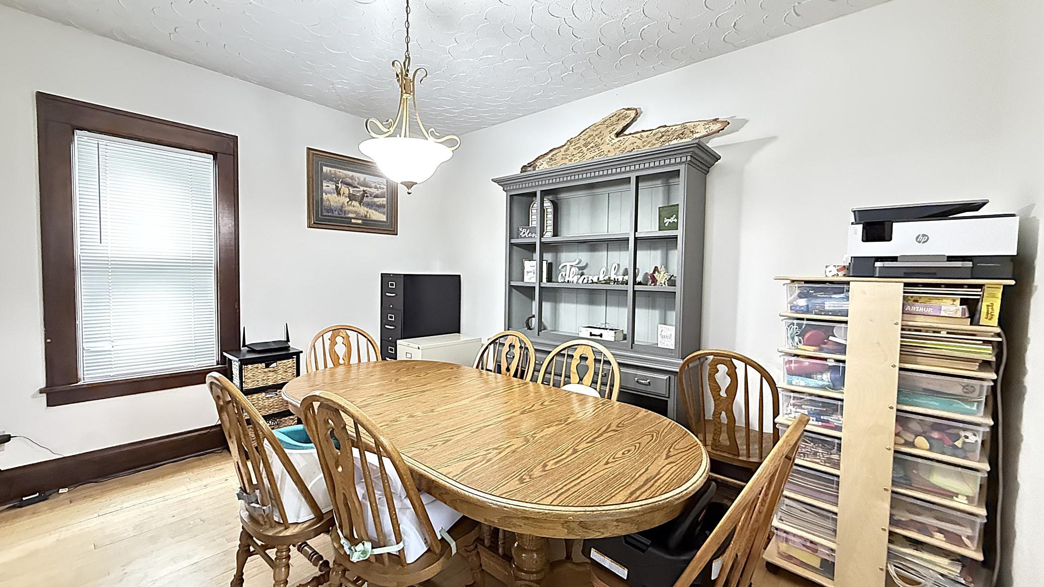 135 5th Avenue Property Photo 15