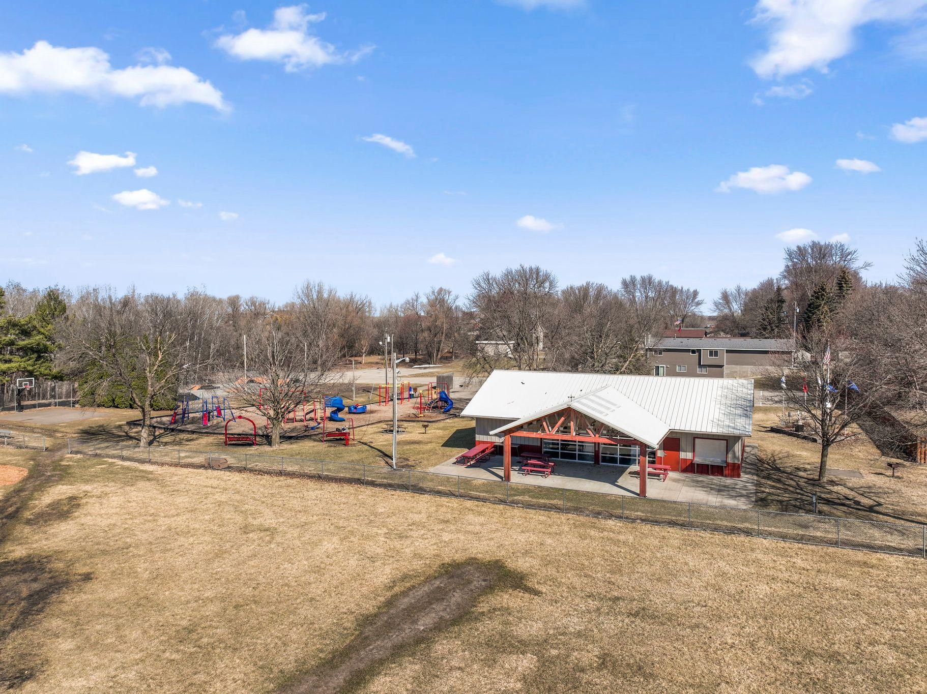 414 James Parkway Property Photo 16