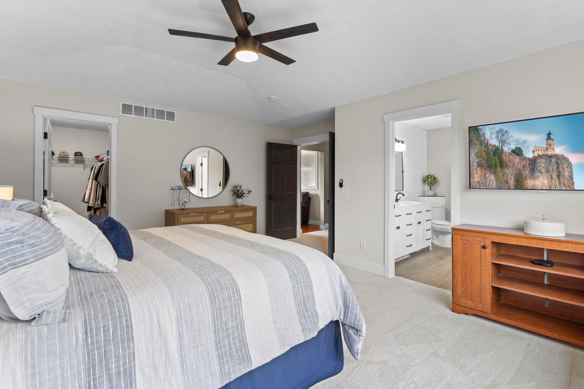 921 Bridle Creek Drive Property Photo 19