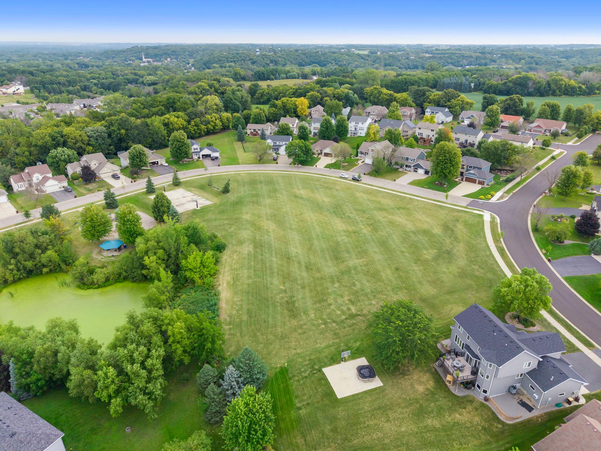 921 Bridle Creek Drive Property Photo 39